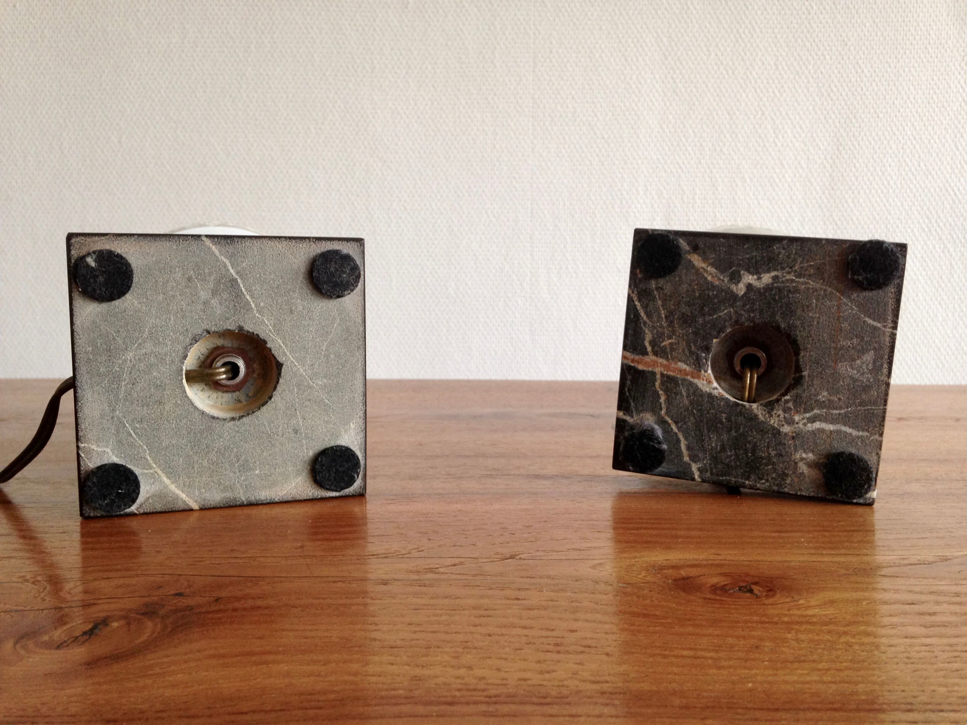 Pair lamp of nightstands in marble, brass and glass Harlequin