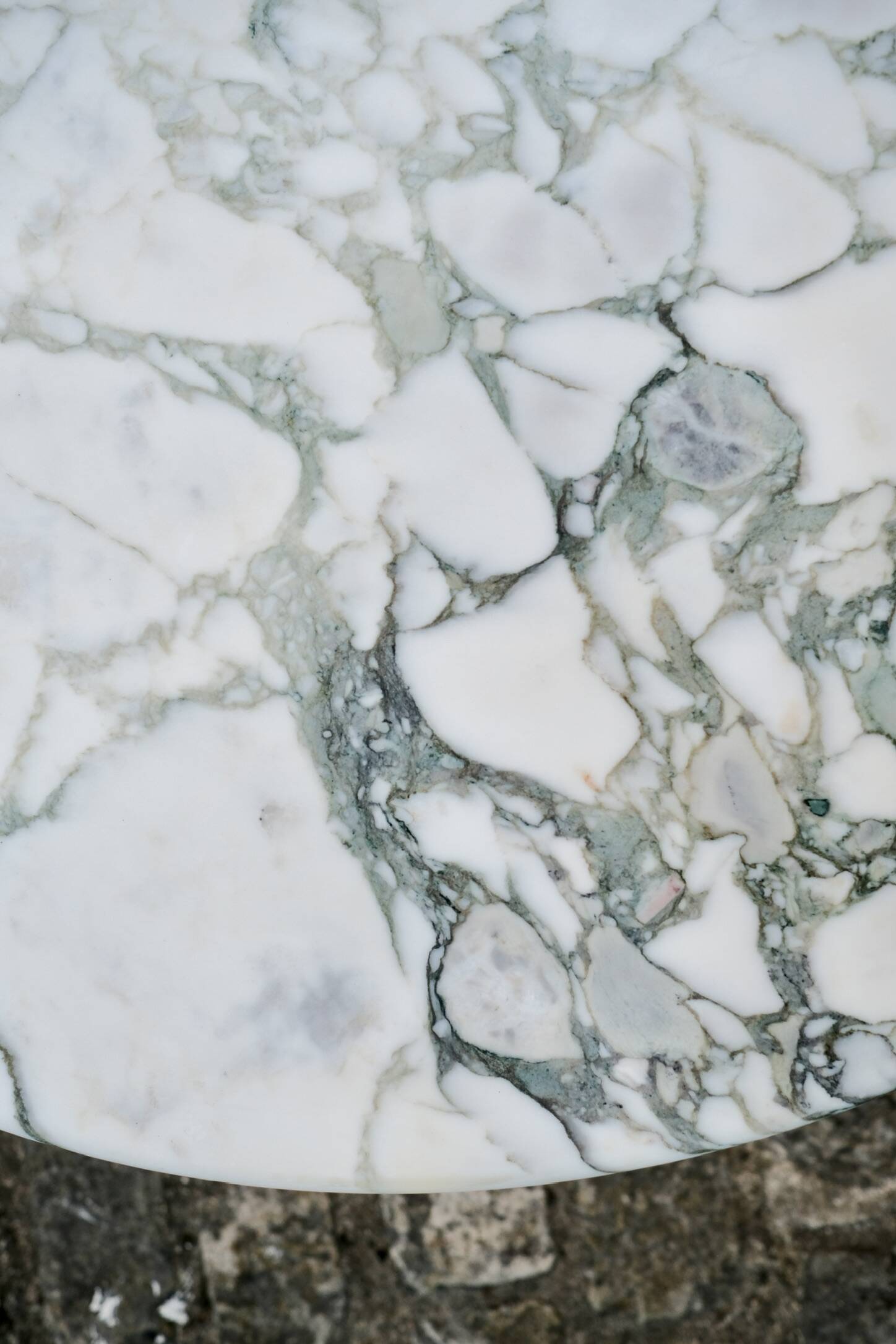 Medici Breccia marble dining table, Italy, 1970s