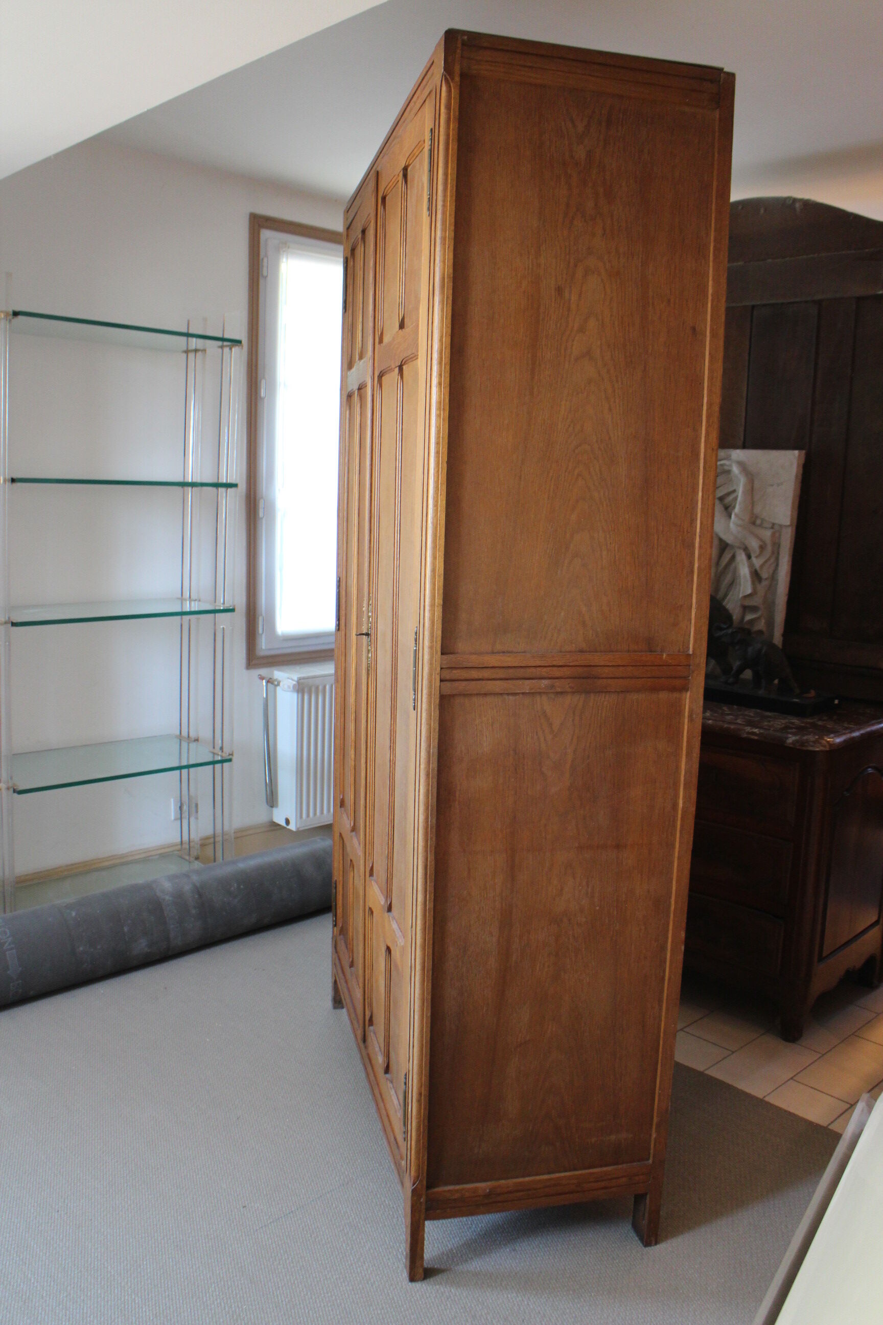 Vintage parisian wardrobe