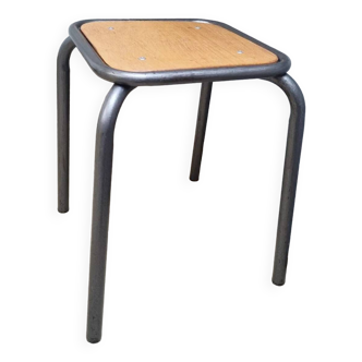 Tabouret d'école ancien