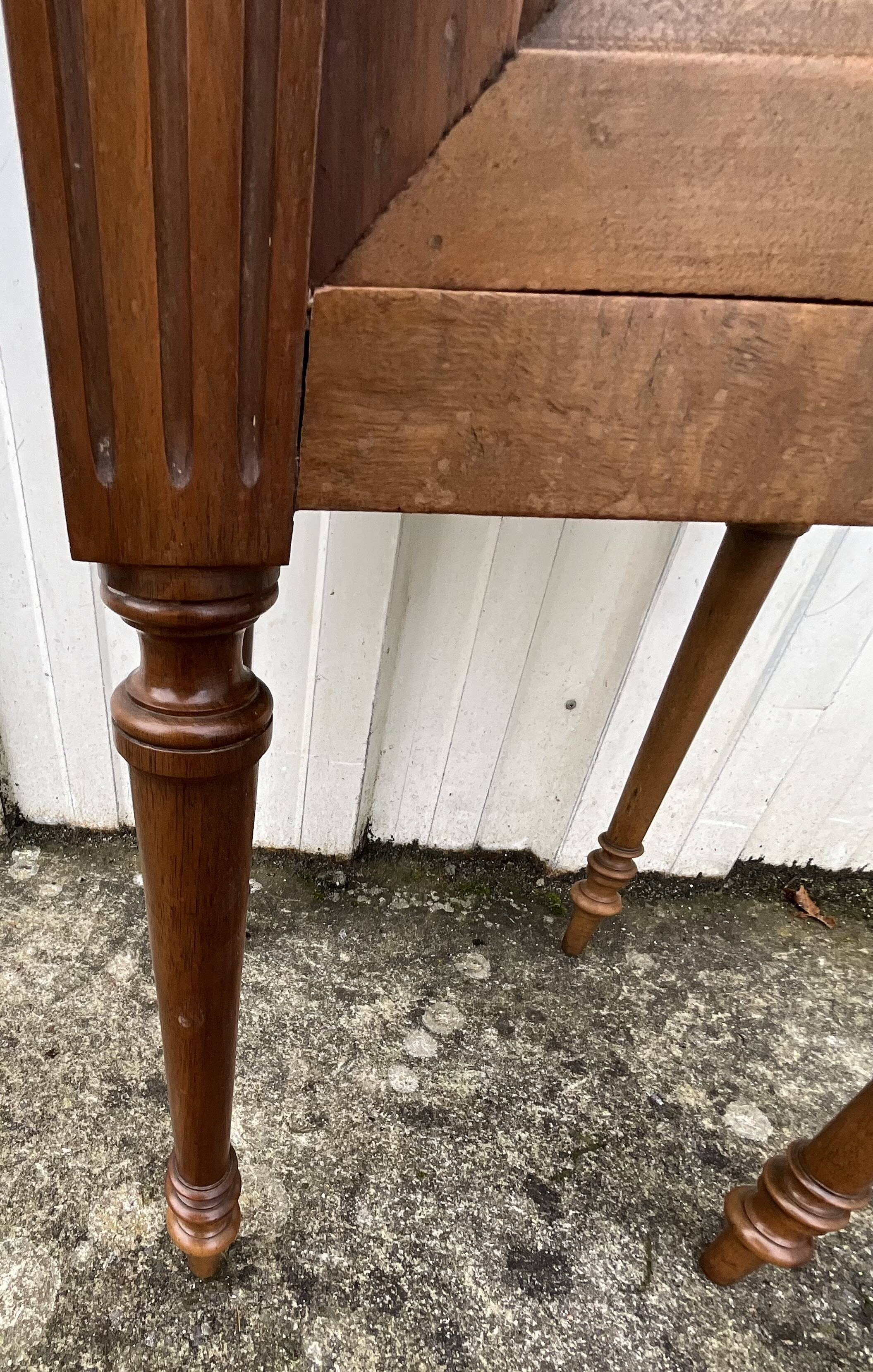 Louis XVI Style Walnut Bedside Table – Early 20th Century