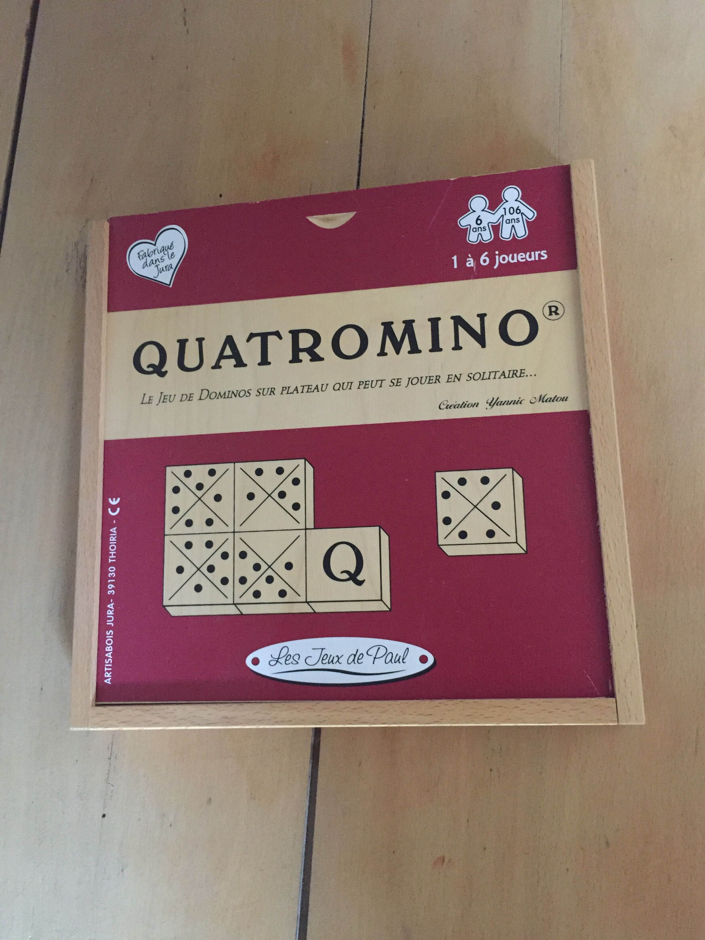 All-wood Quatromino game