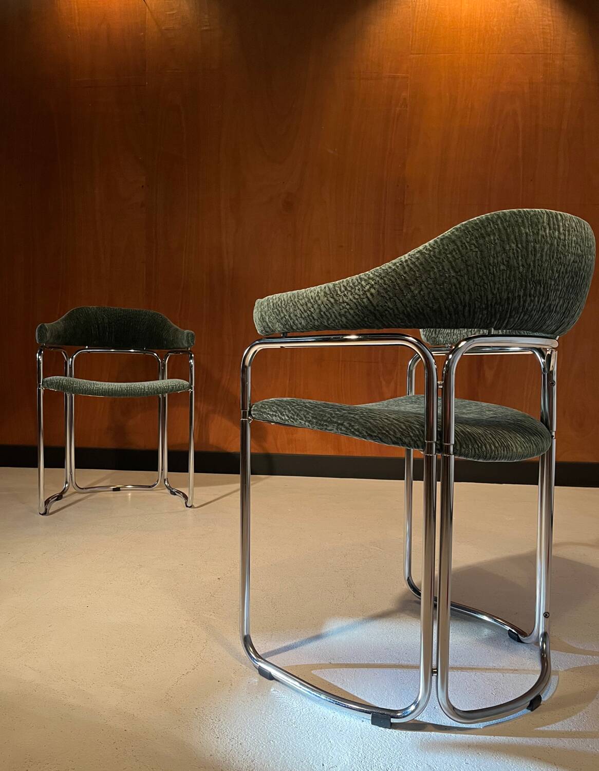 Pair of vintage armchairs from around 1970