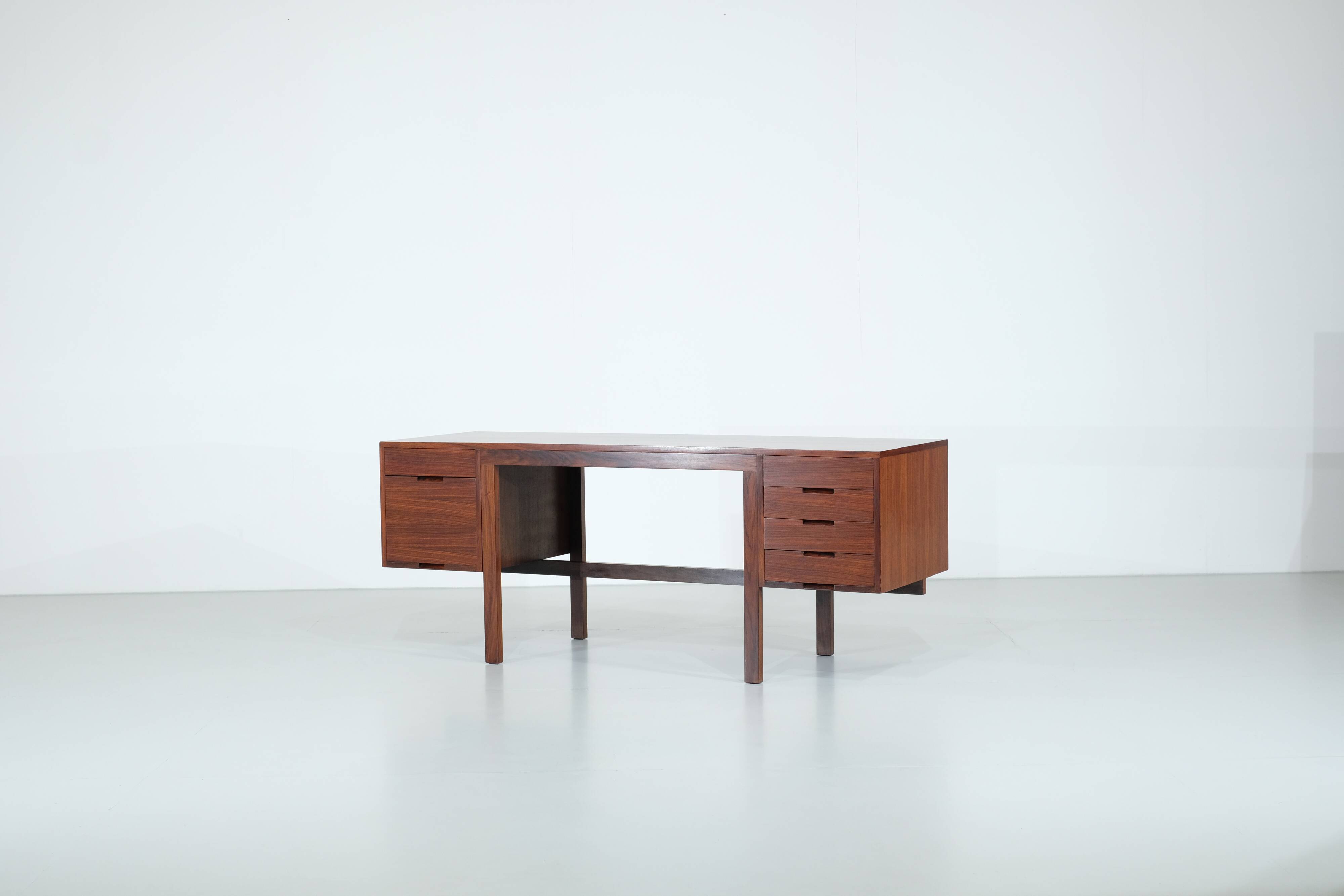 Canaan desk by Marcel Breuer for Gavina - 1960s