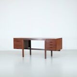 Canaan desk by Marcel Breuer for Gavina - 1960s