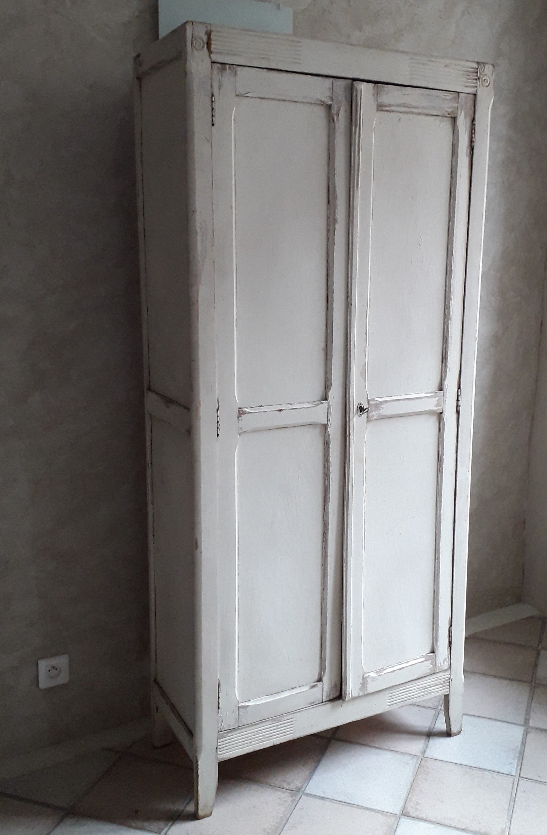 Vintage Parisian wardrobe