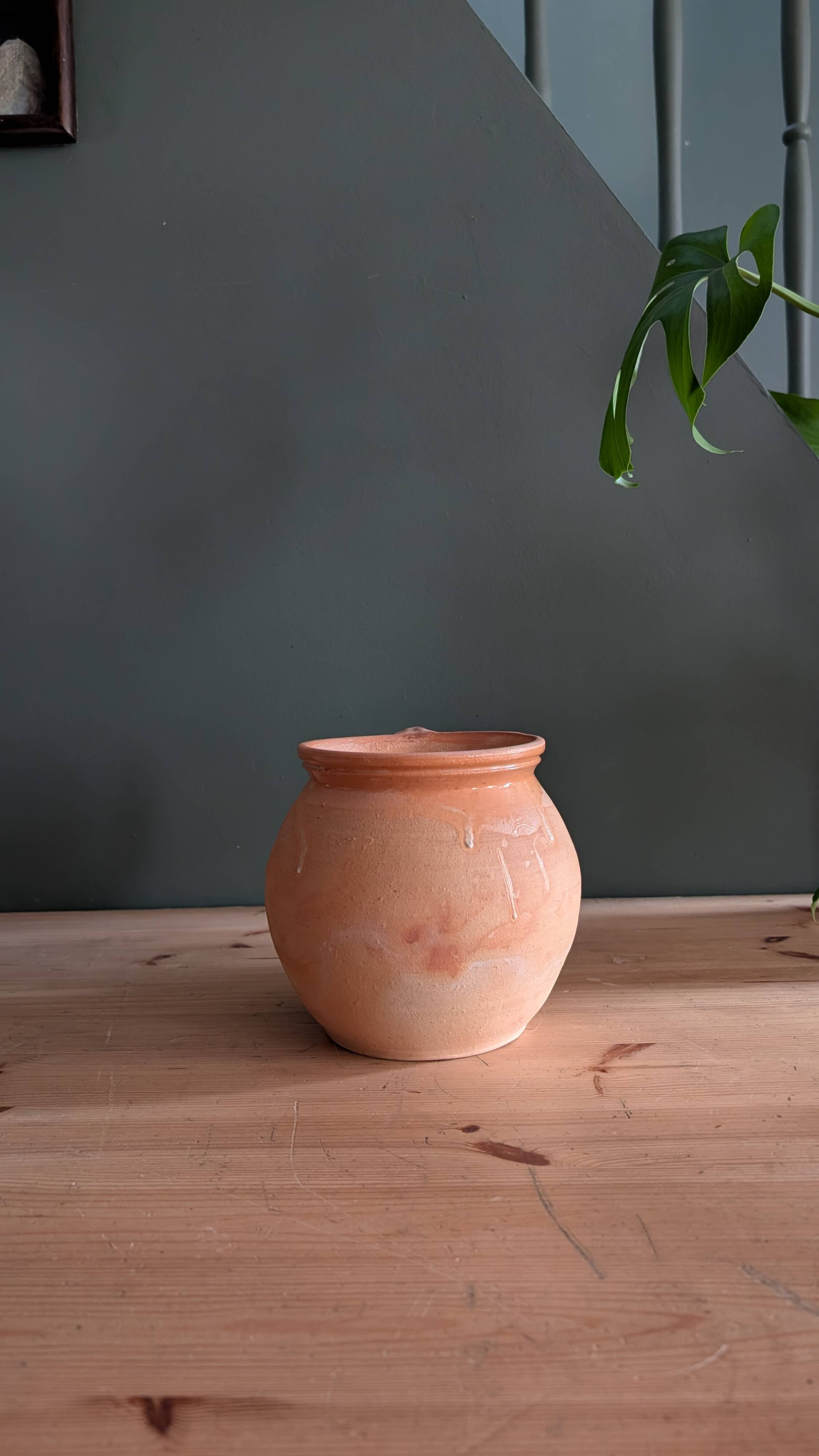 Clay pot