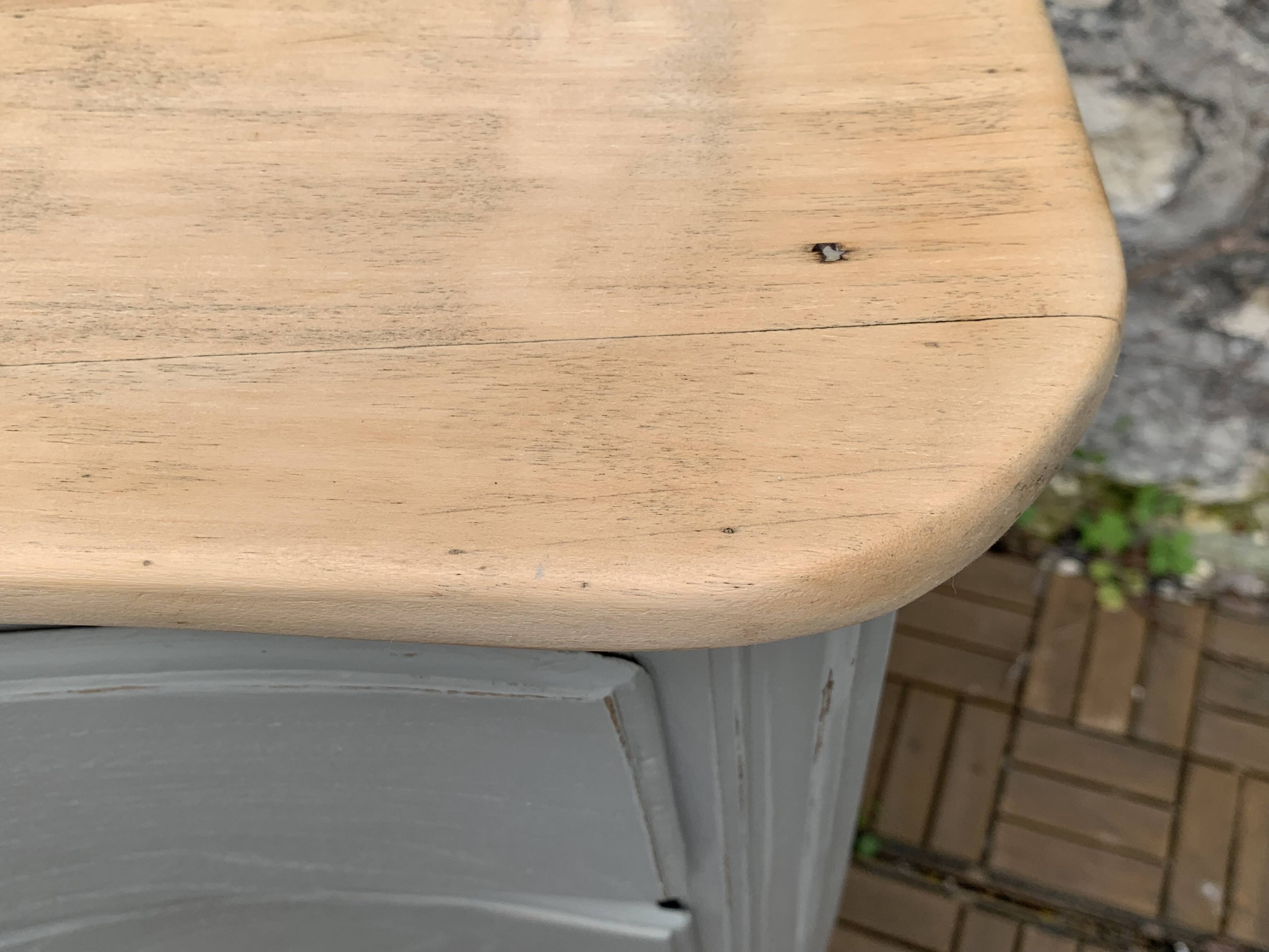 Louis XV style chest of drawers 1900