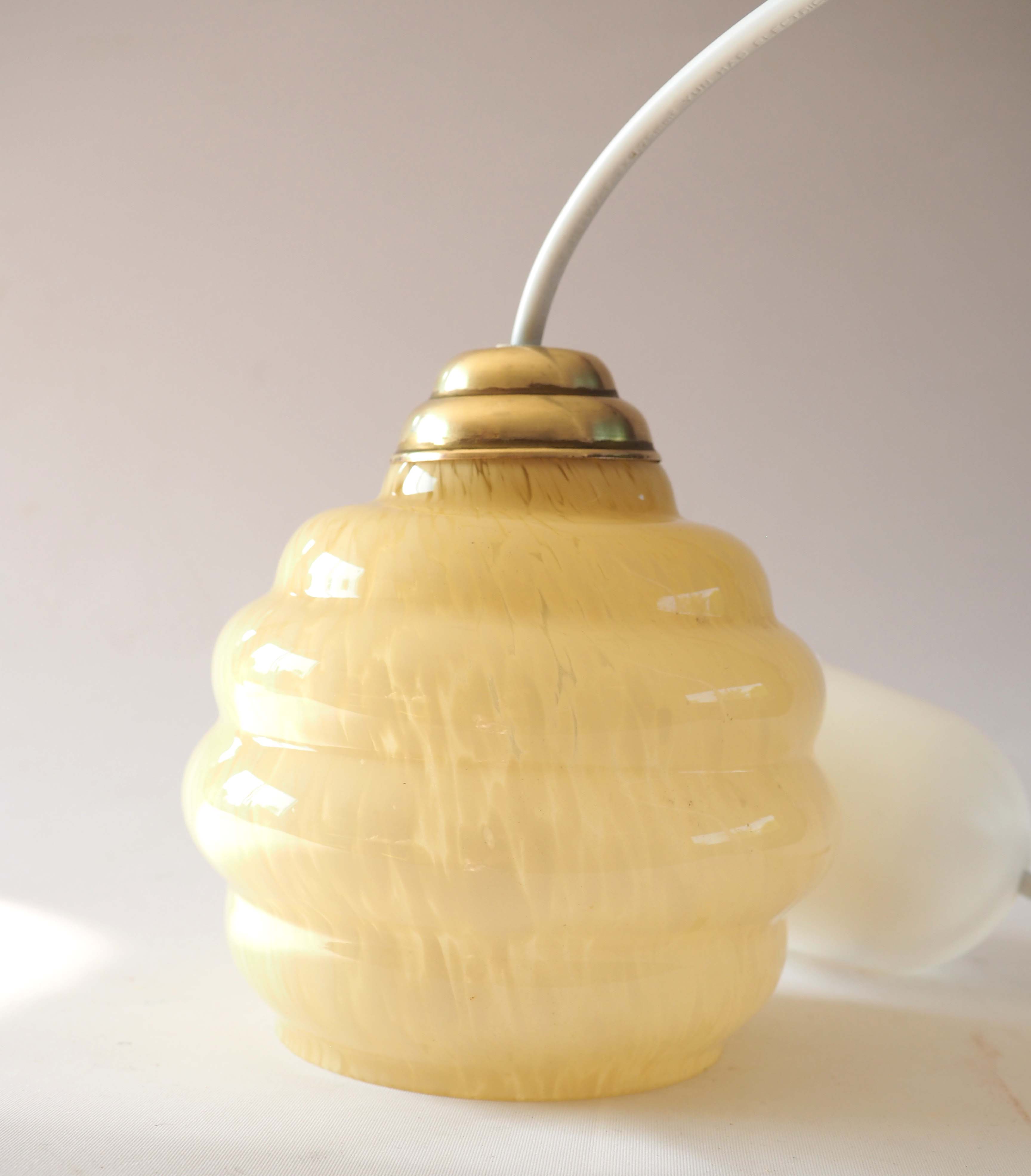 Suspension glass of Clichy yellow