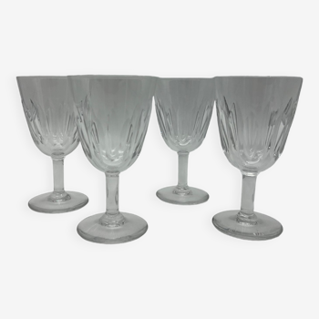 Lot de 4 verres à vin Baccarat modele Cassino