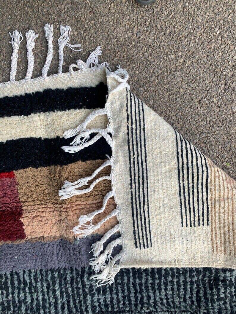 Handmade pure wool rug, size 140 x 260 cm.