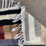 Handmade pure wool rug, size 140 x 260 cm.
