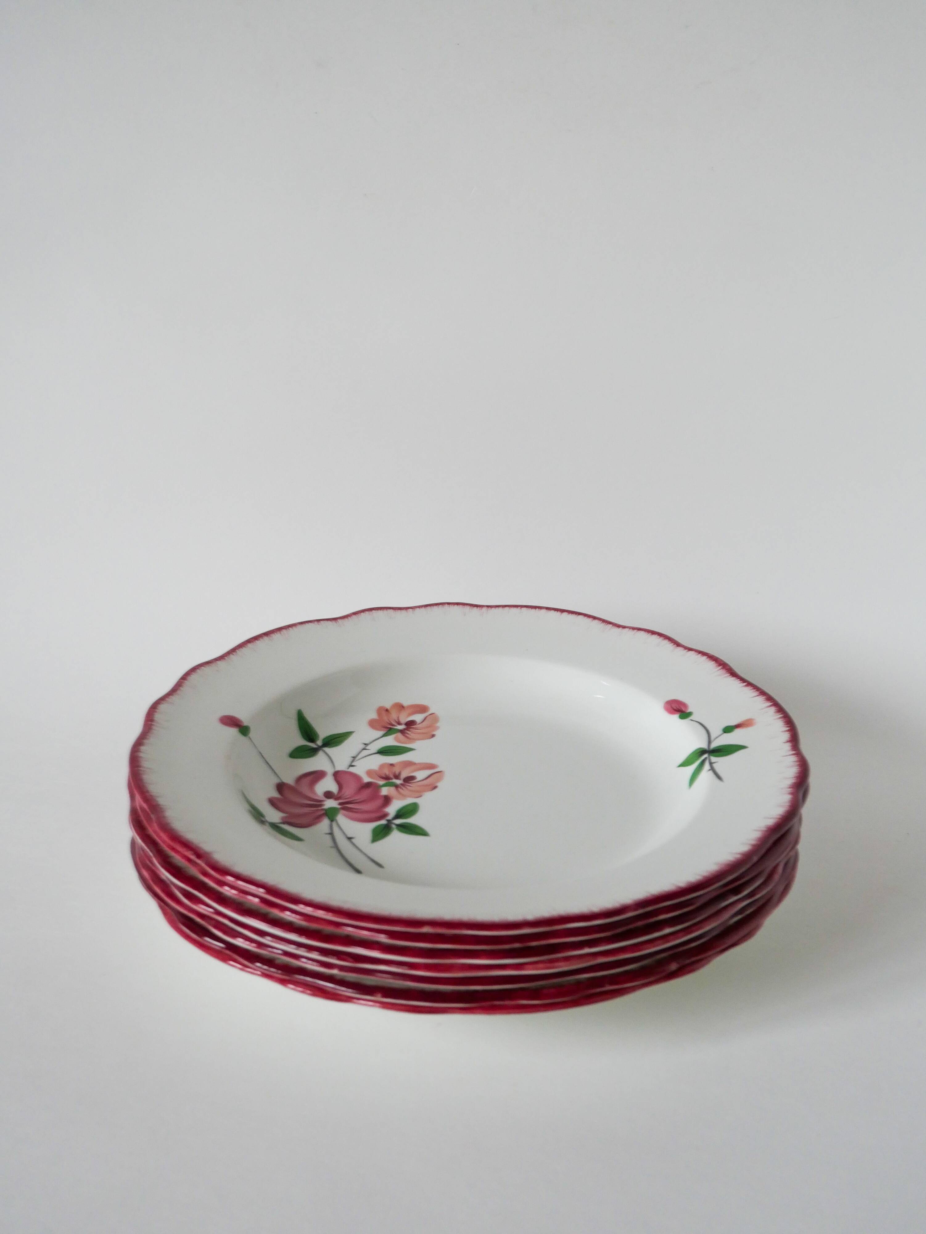 Set of 7 Salins soup plates with serrated edges with flowers 1950