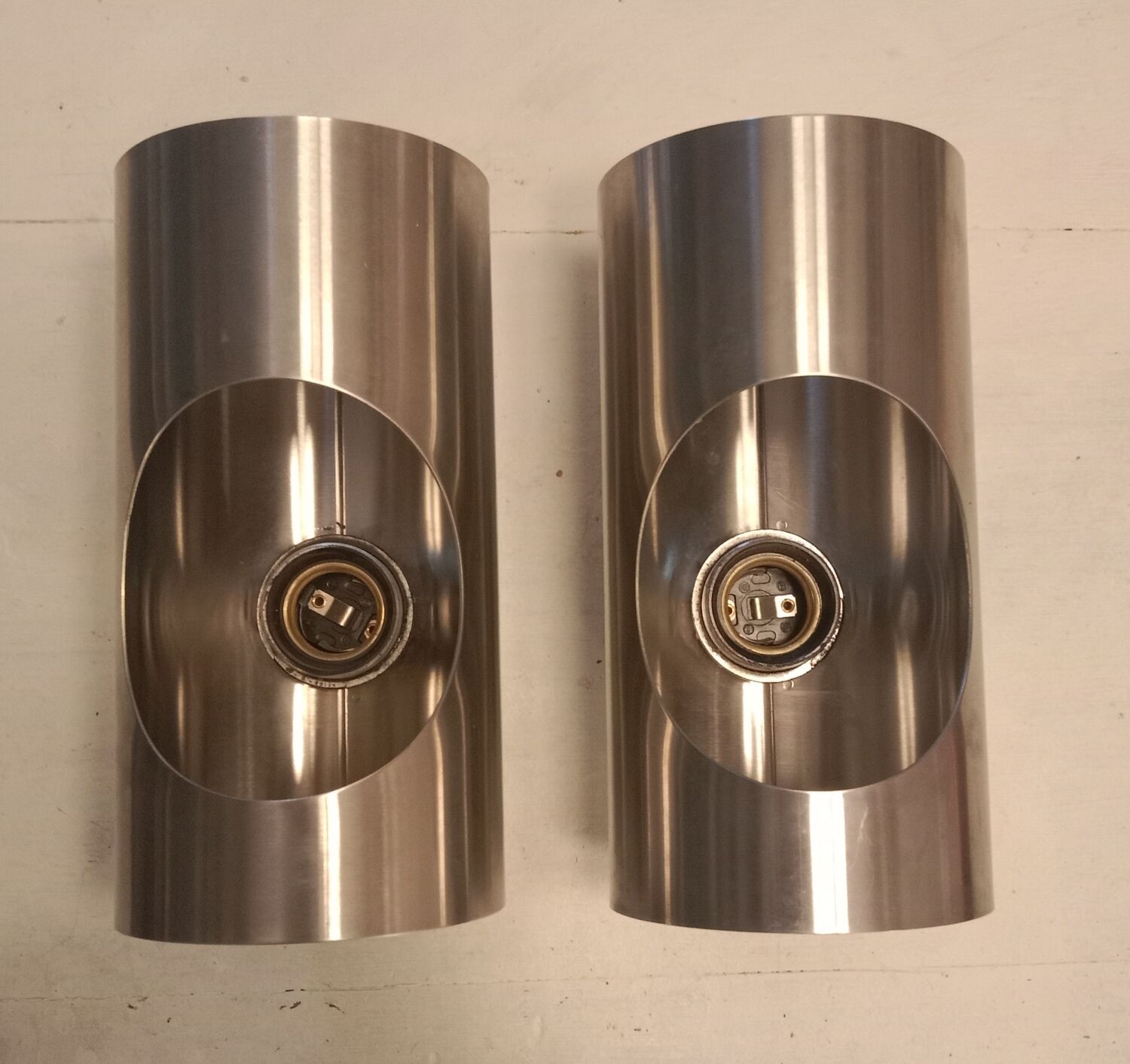 Paire d'appliques murales inox oxar