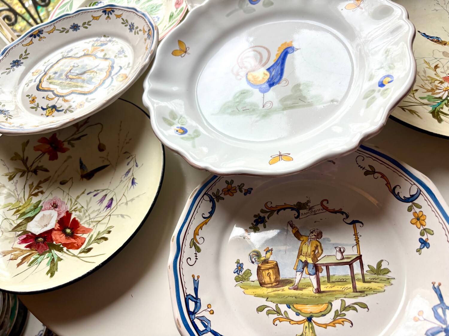 Set of 7 assorted plates