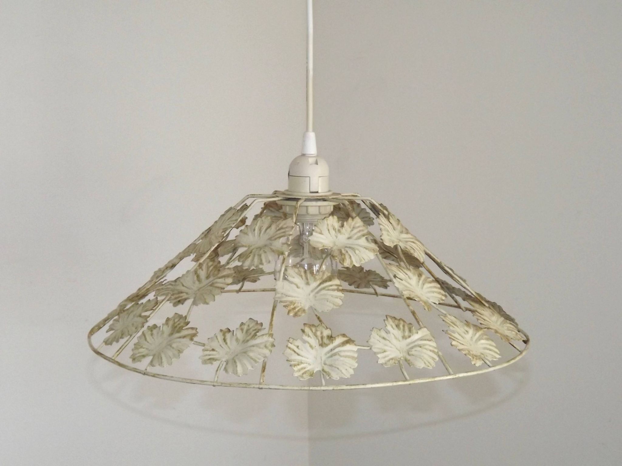 Vintage French Cream and Gold Metal Ceiling Light with Autumn Leaves 5520