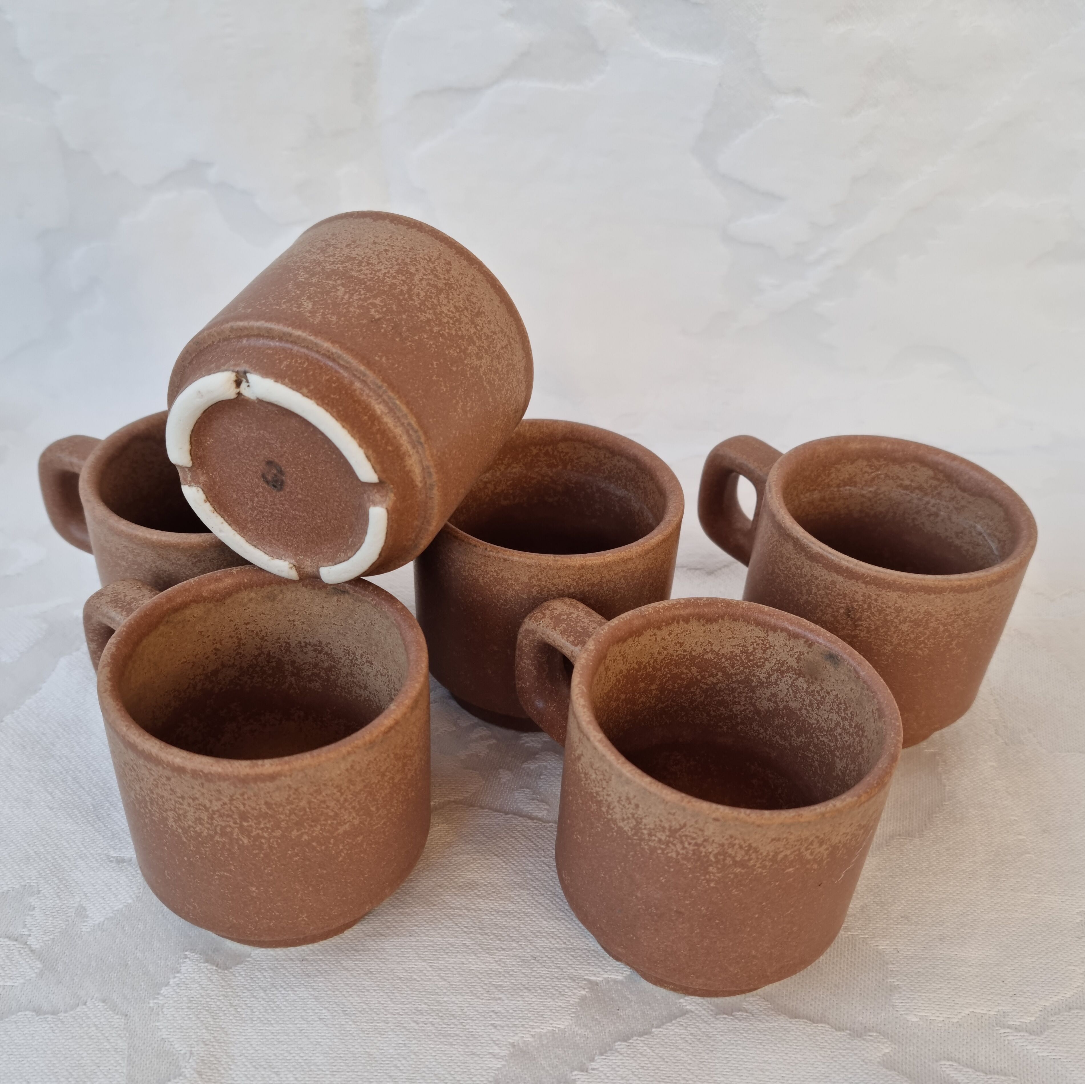 Set of 6 sandstone cups