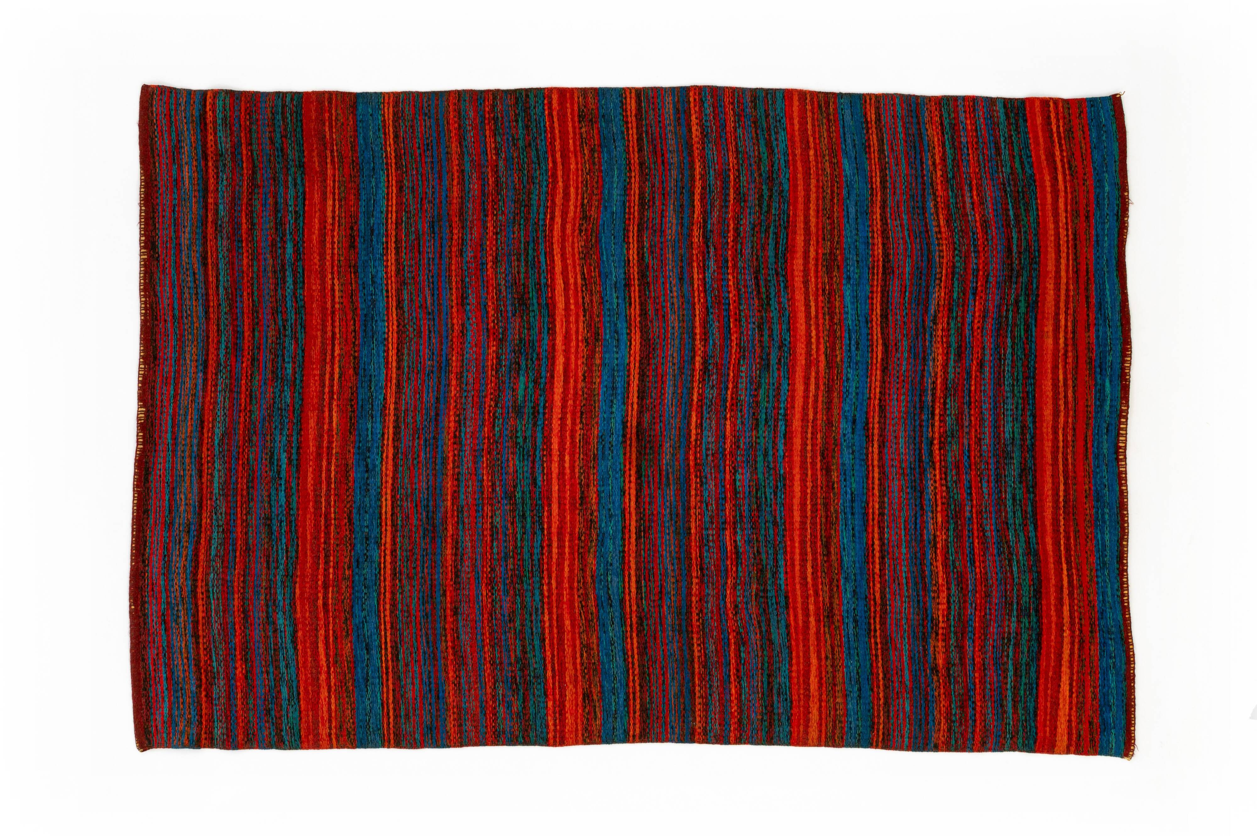 Scandinavian 20th century modern flat weave rug. 190 x 126 cm (75 x 50 in).