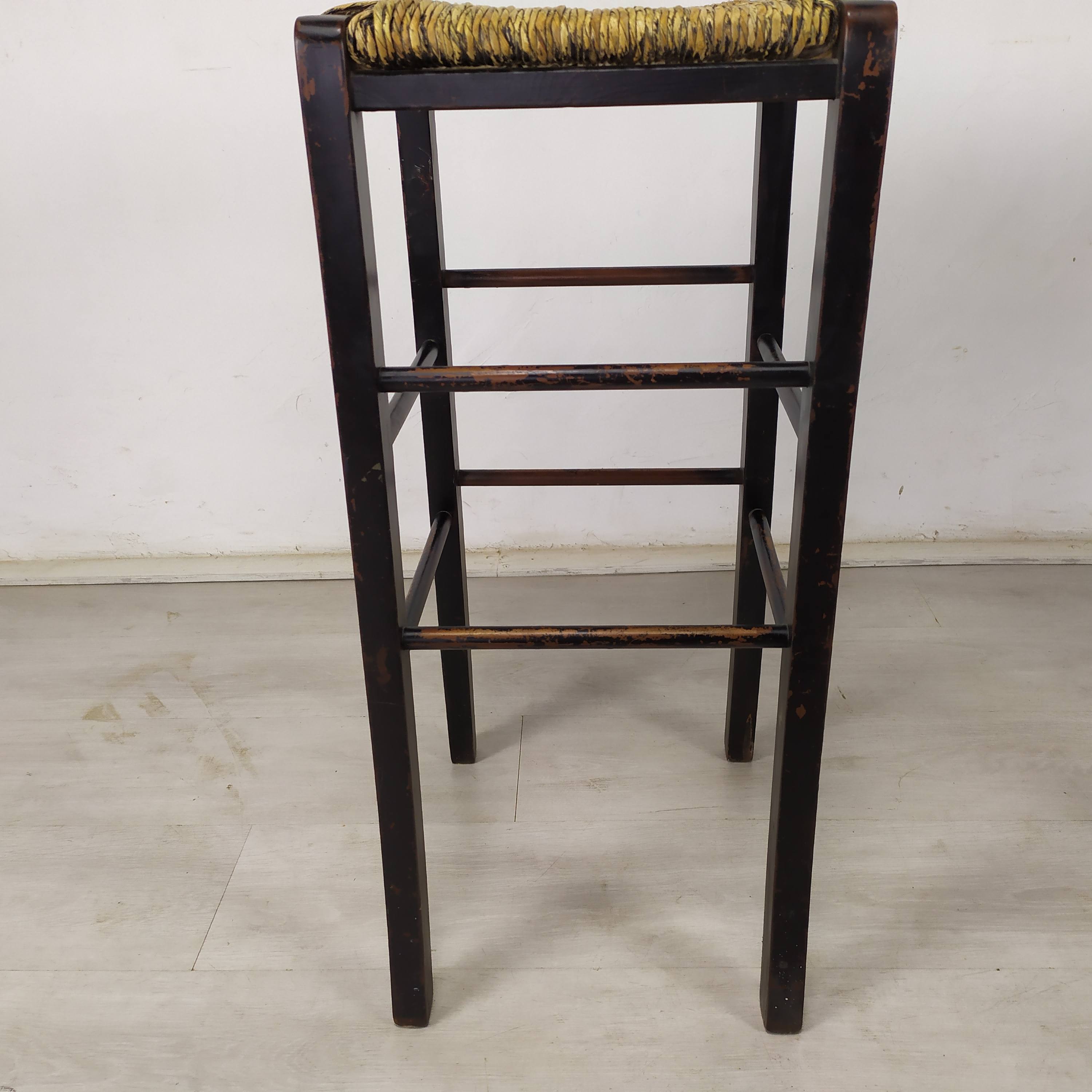 Mulched bar stools