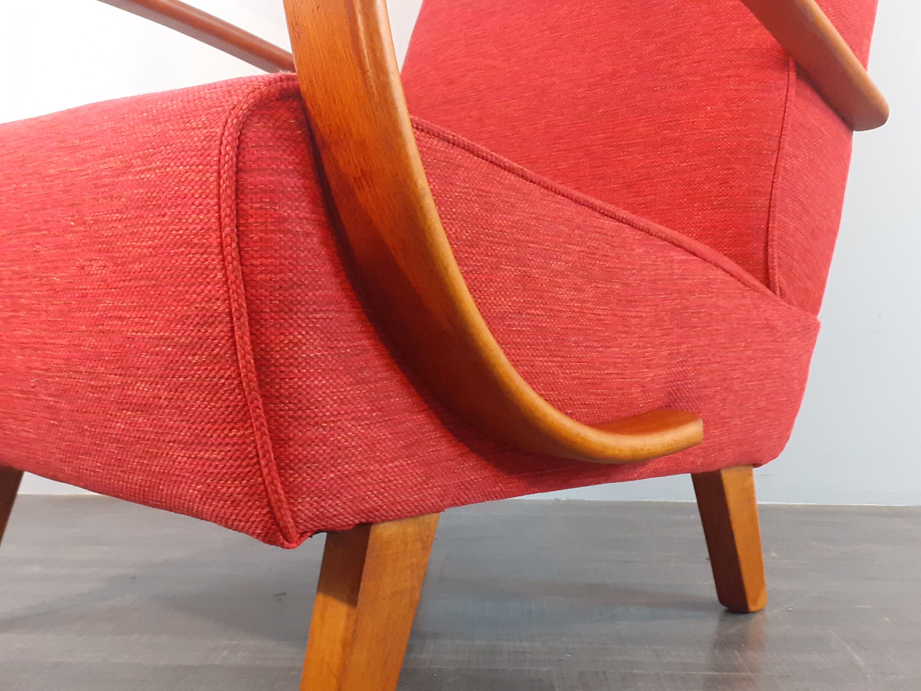 Pair of H262 Armchairs by Jindrich Halabala, Czech Art Deco 1940s