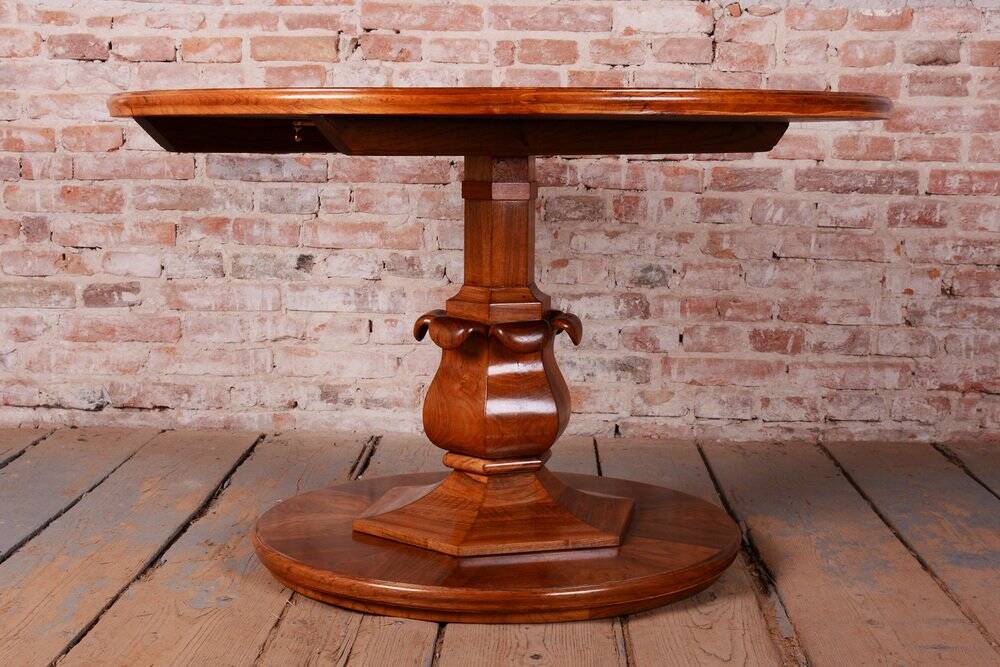 Biedermeier Walnut Dining Table, Austria, 1820s