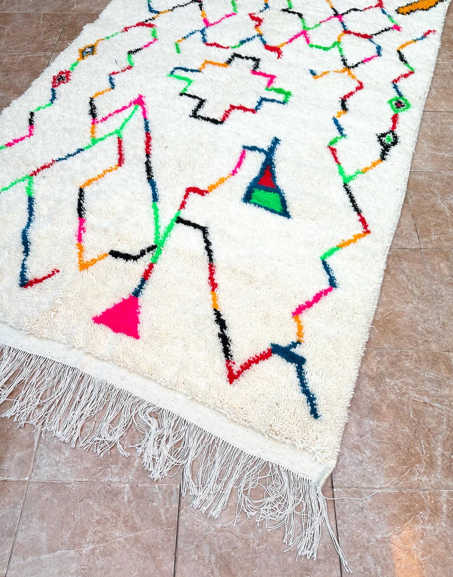 Handmade Berber wool rug: Moroccan Azilal style, colorful patterns