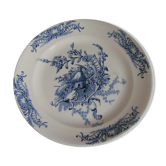 Round earthenware dish