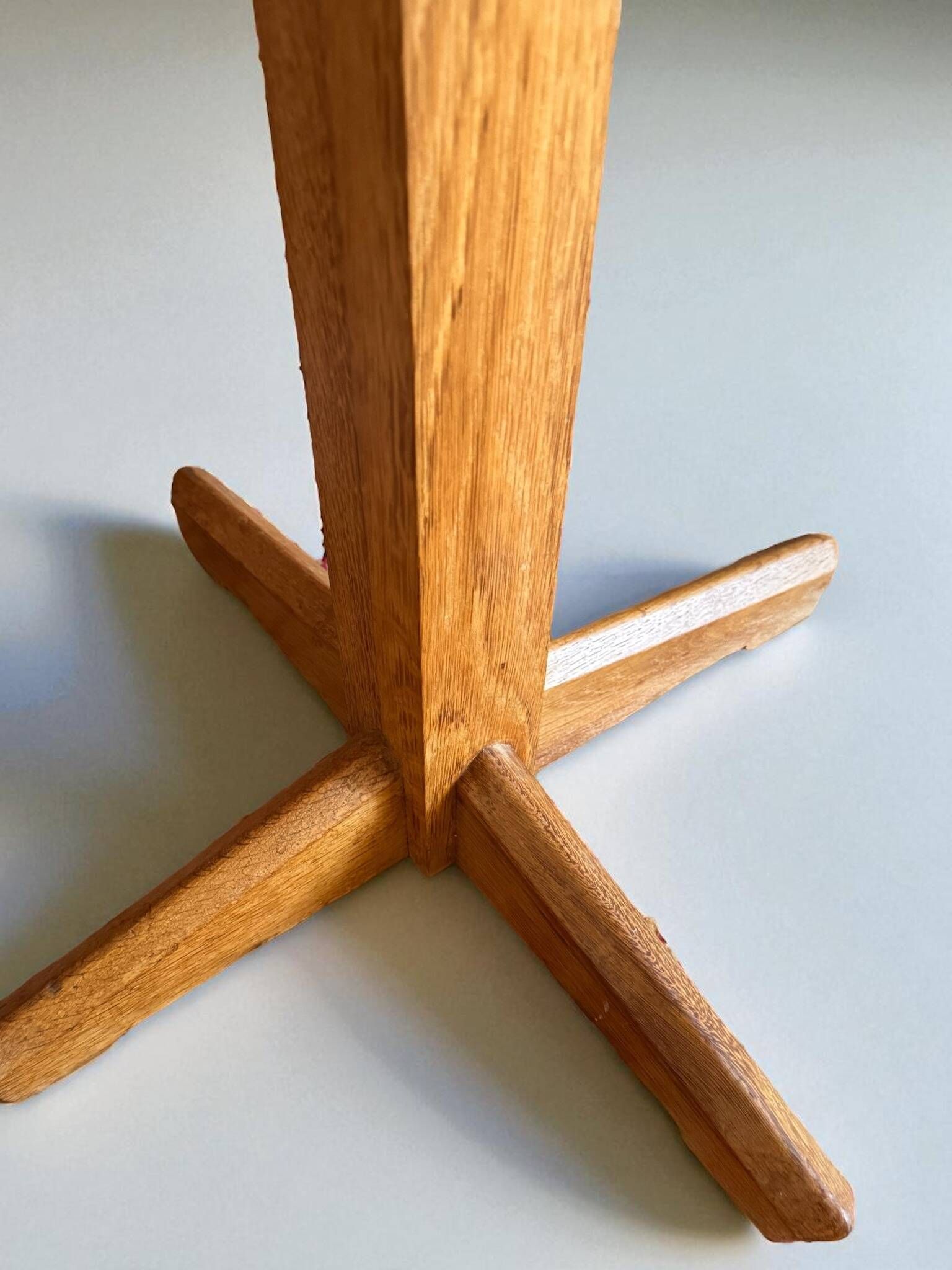 Rare oak and ceramic floor lamp – Guillerme et Chambron, 1950s