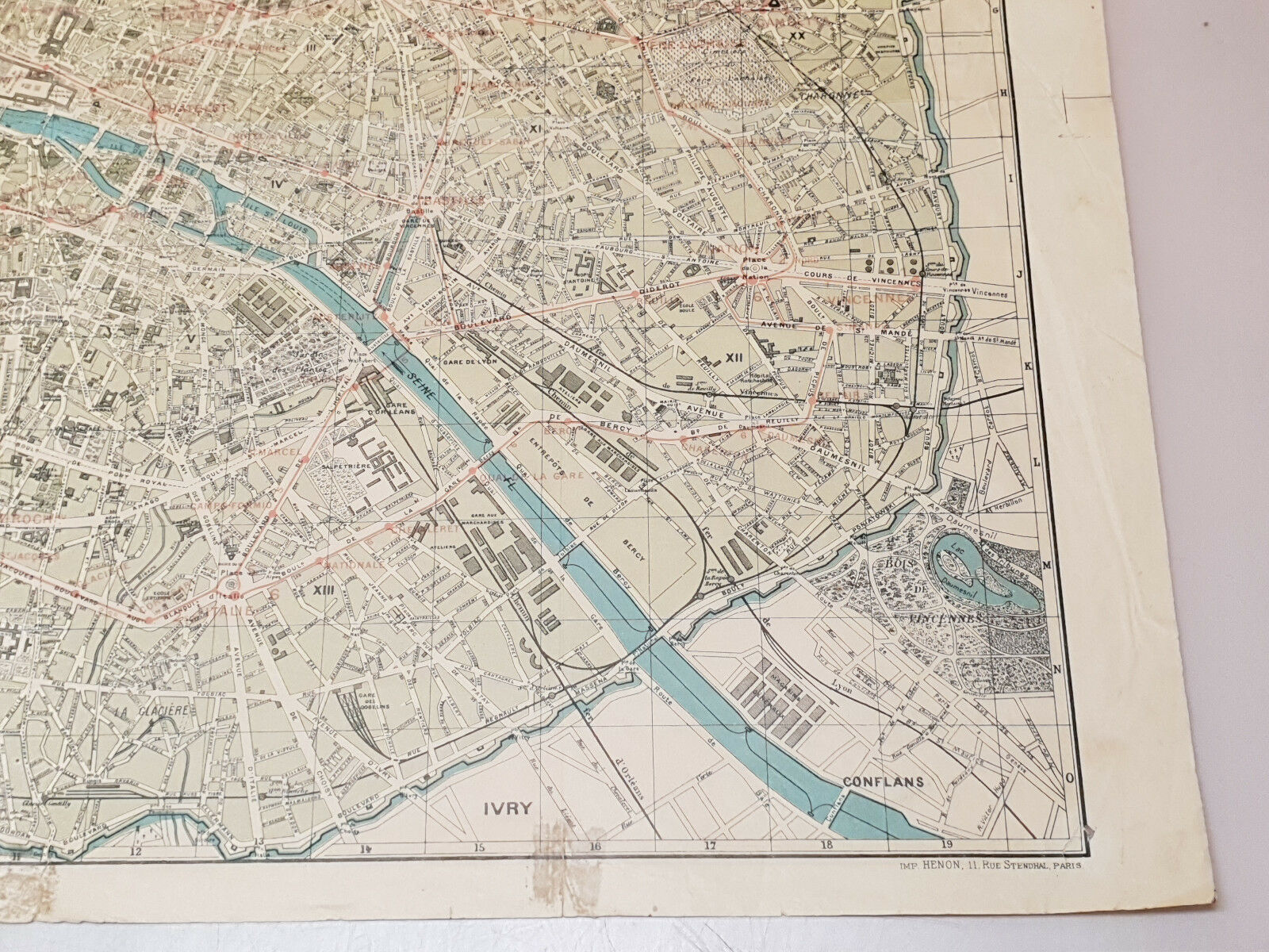 Old map of the city of Paris, 1911