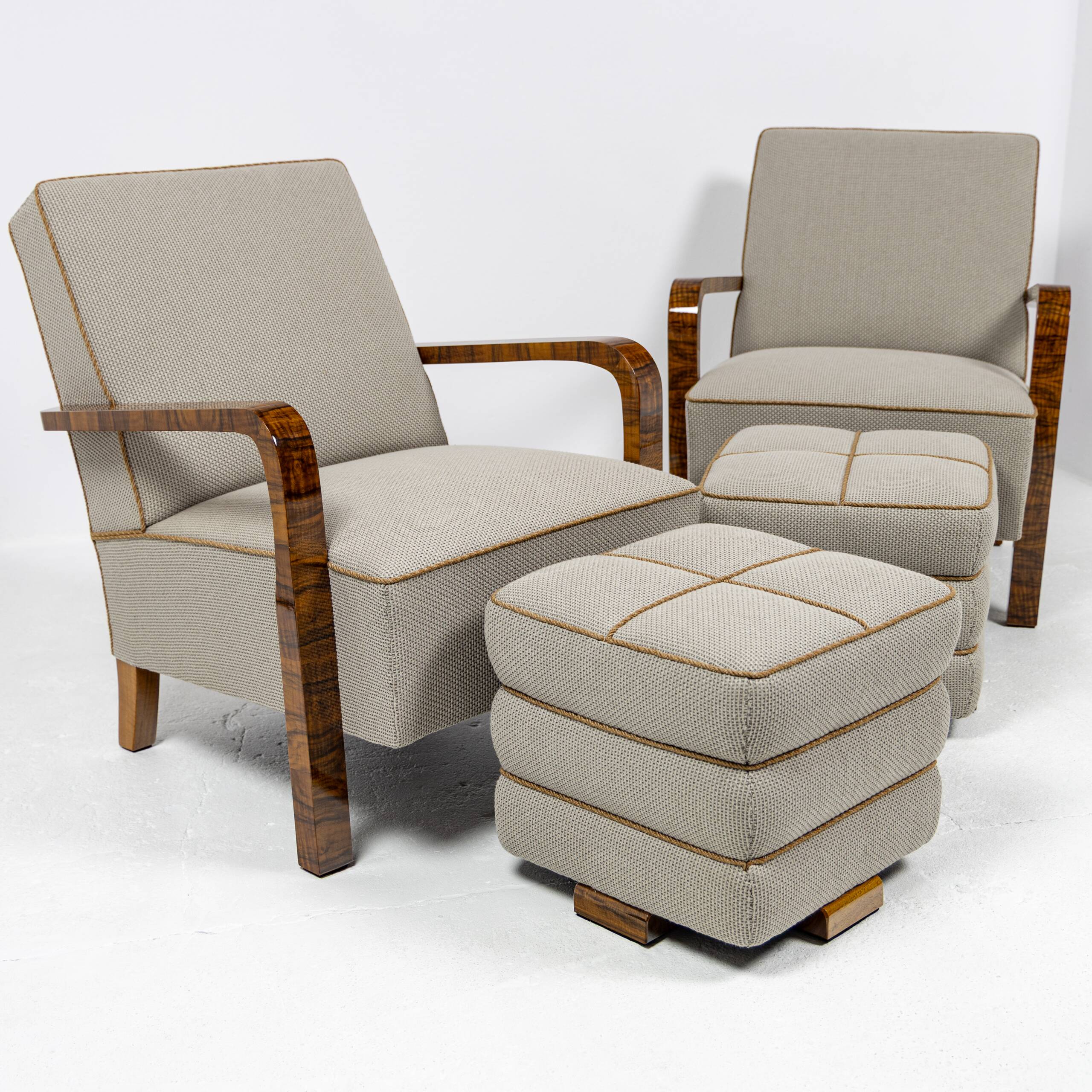 Pair of Art Deco armchairs and two poufs in walnut - 1930-1940