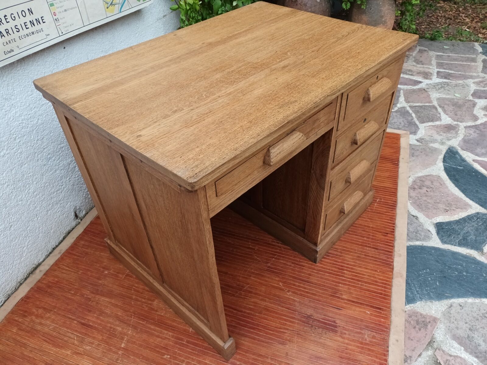 Solid oak desk counter