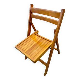 Wooden folding chair