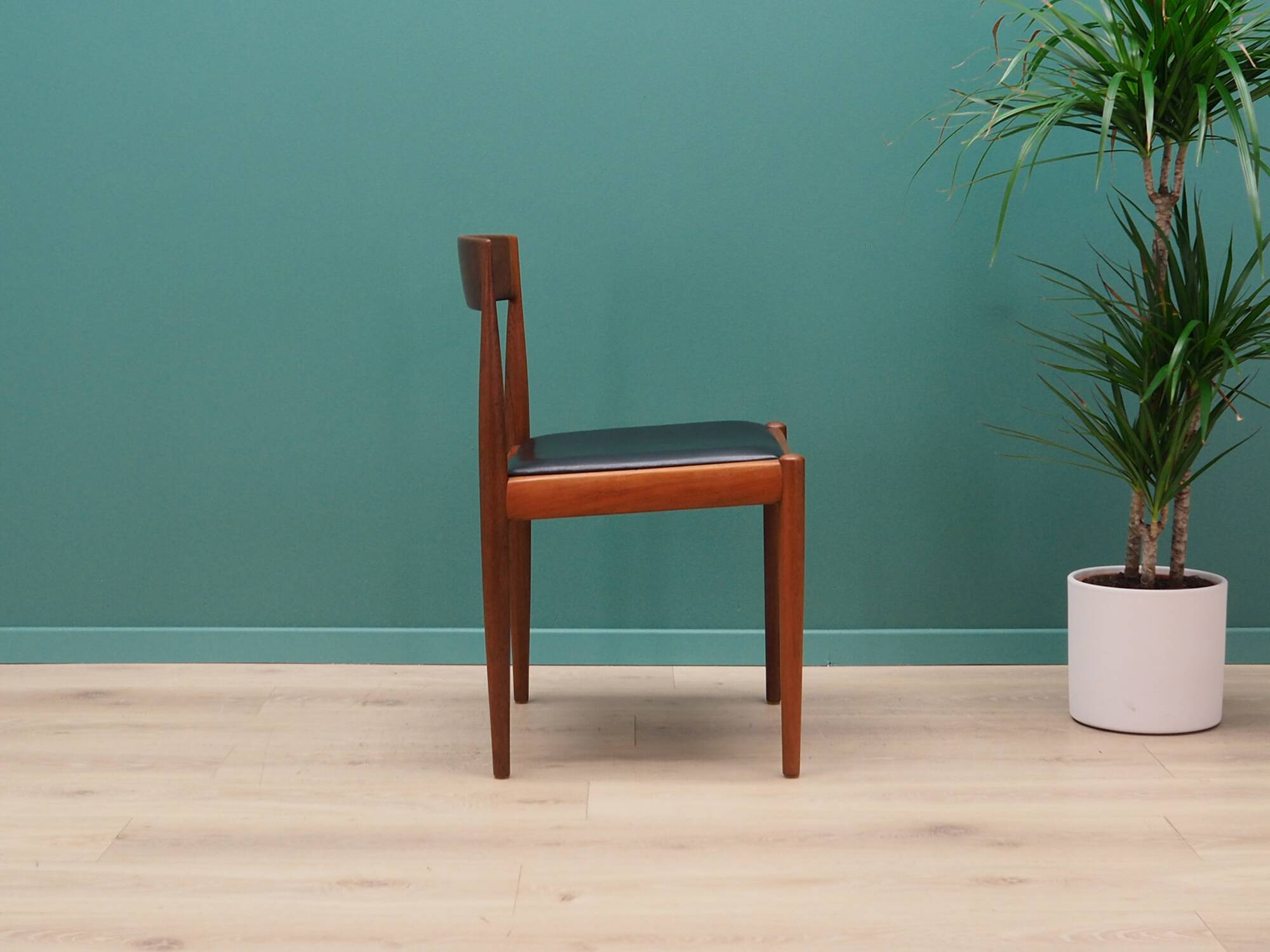 Set of four teak chairs, Danish design, 1970s, designer: Kai Kristiansen, m