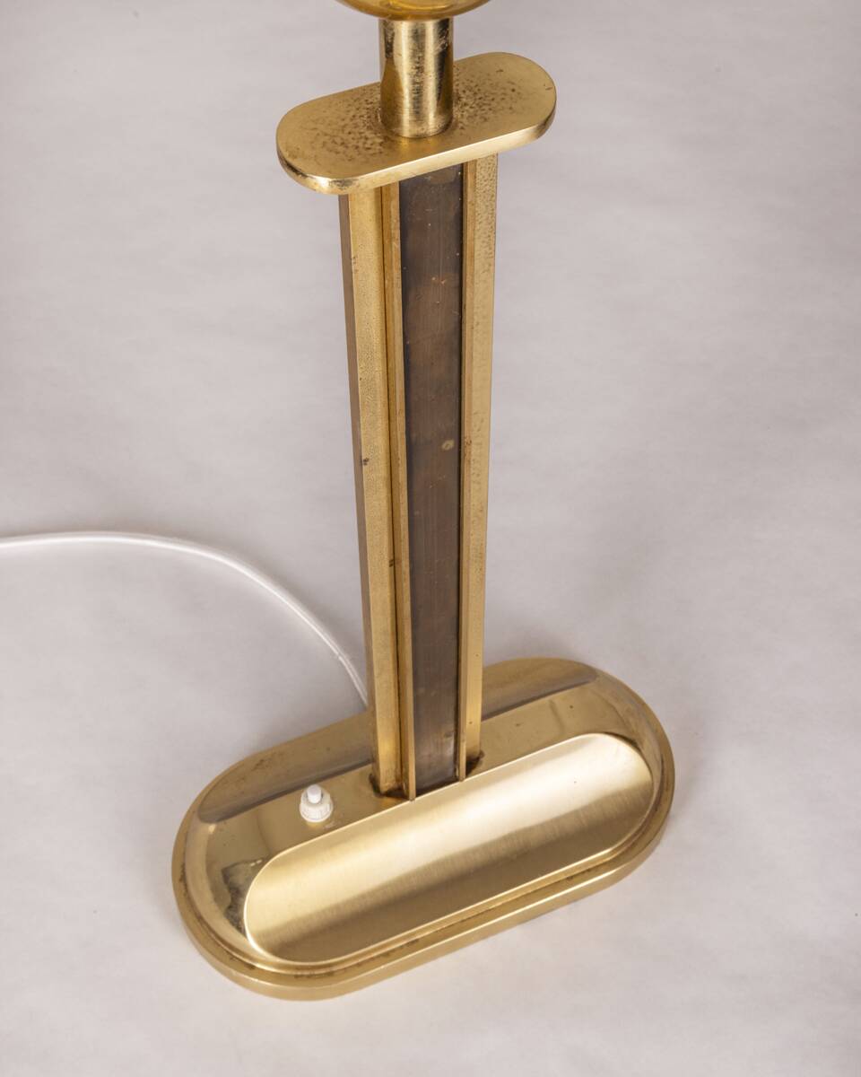 Lampe de table vintage années 1960 laiton doré et verre design italien