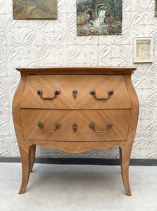 Ventrue Style Louis XV Commodity