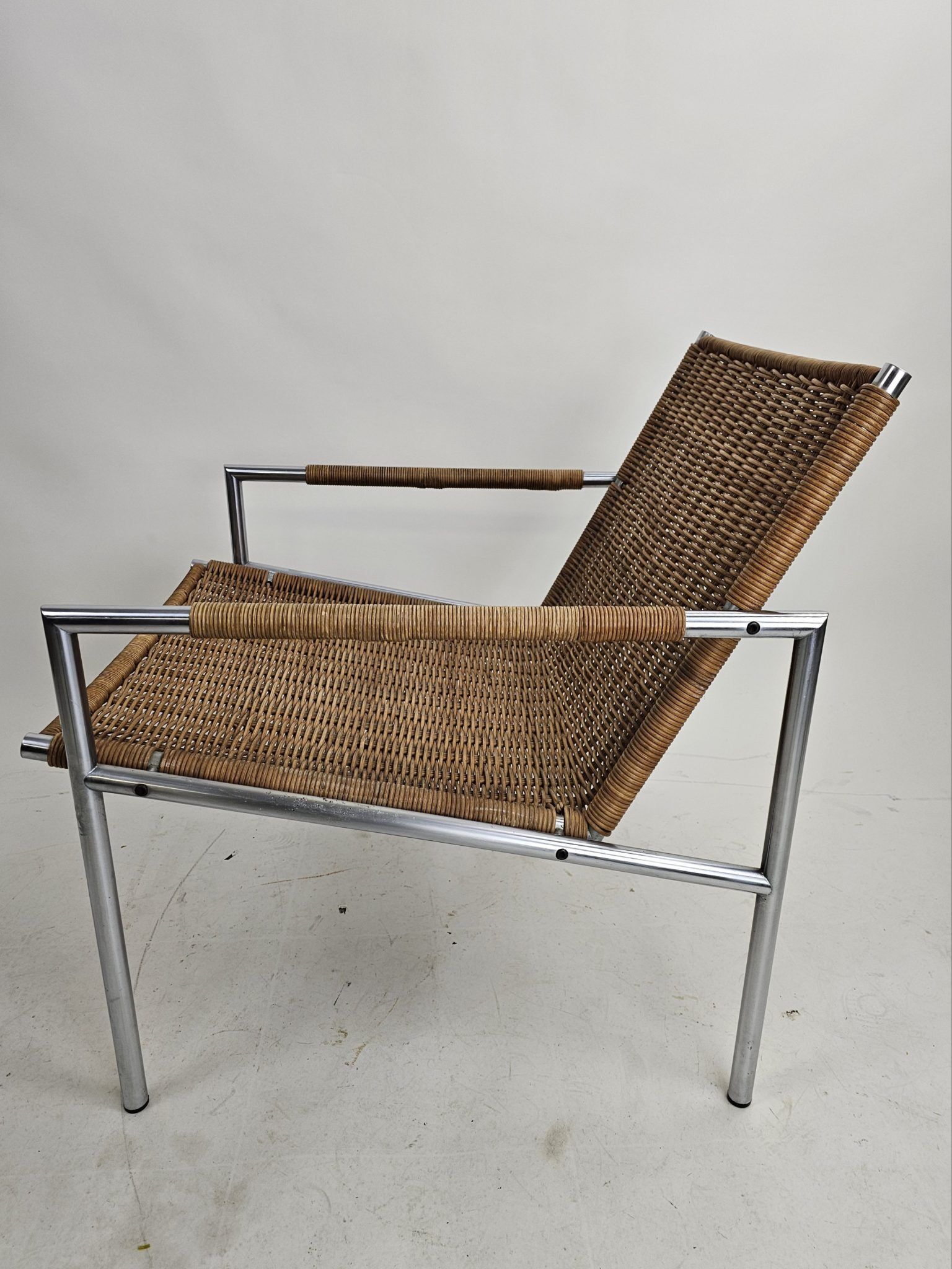 Spectrum SZ01 armchair by Martin Visser