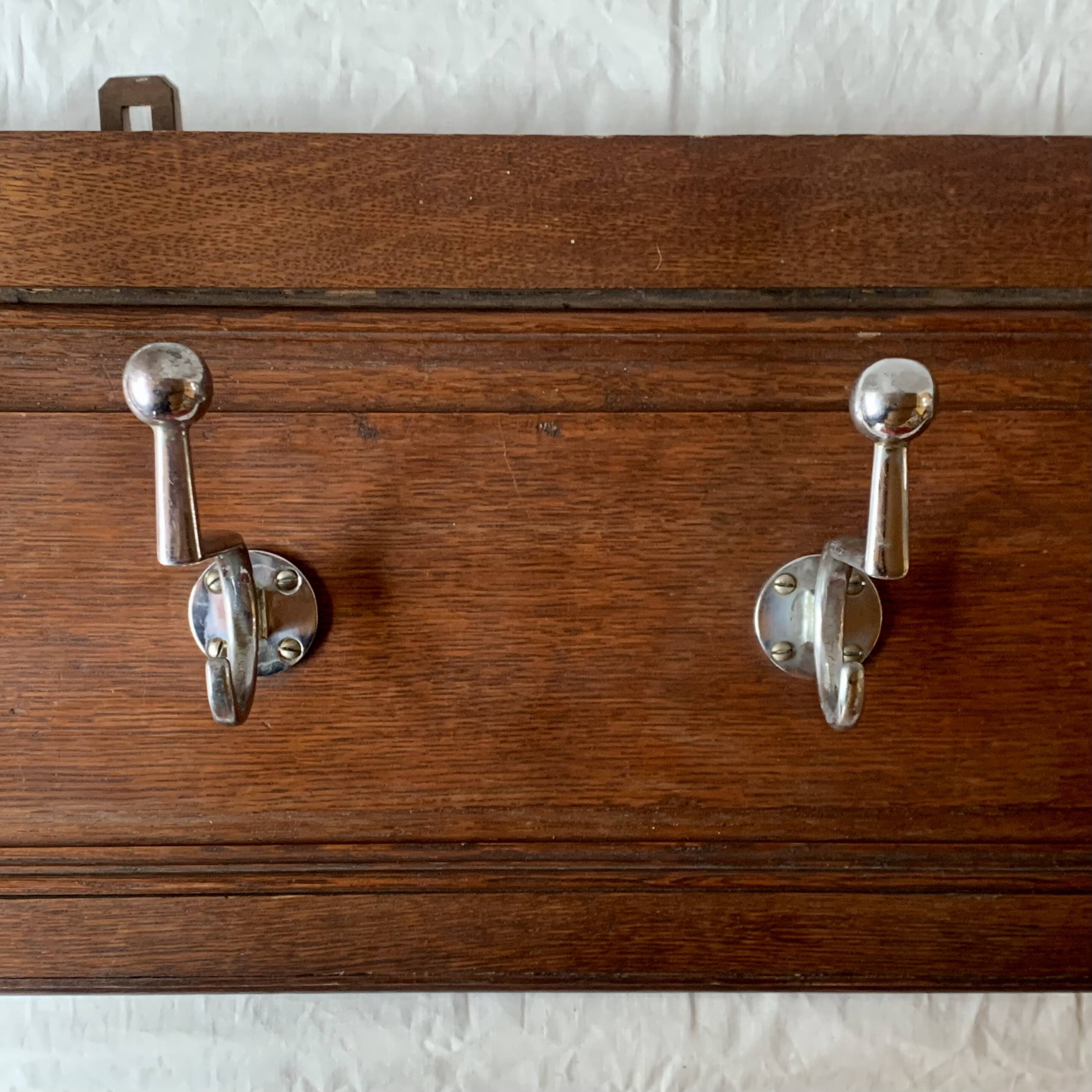 Art Deco wall-mounted coat rack in solid wood - 5 hooks