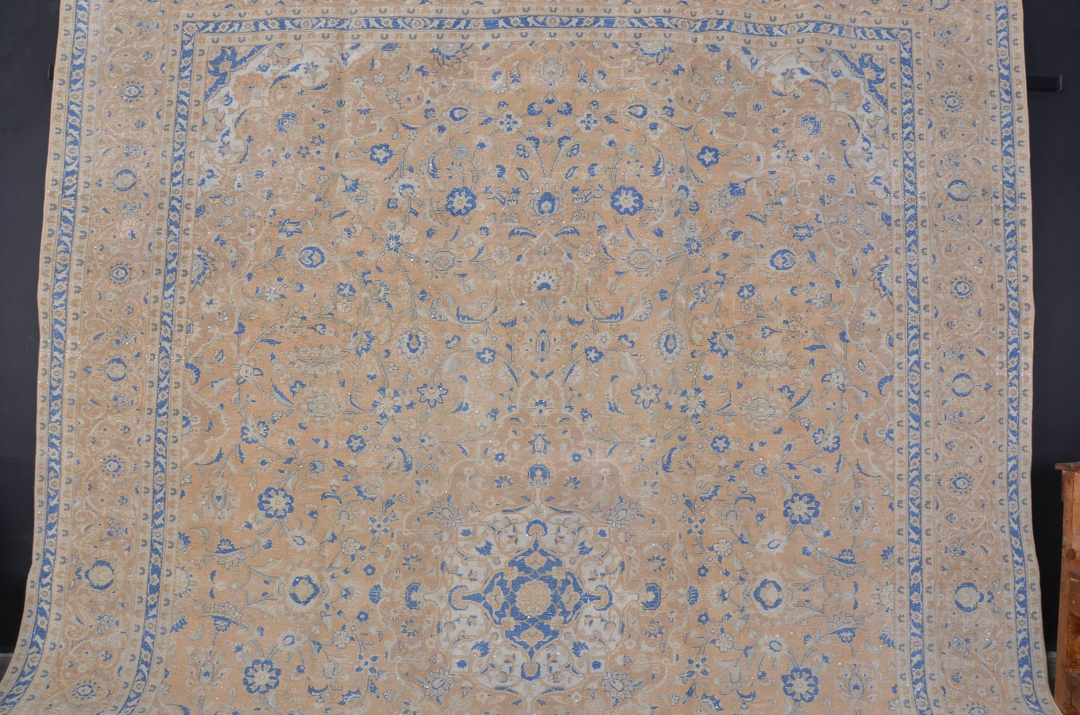 Perrian Vintage Vintage Wool Rug