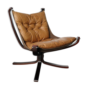 Fauteuil scandinave Falcon Chair,