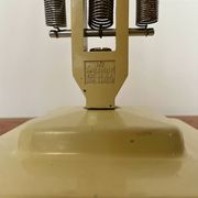 Anglepoise 1227 cream articulated collector's lamp Herbert Terry