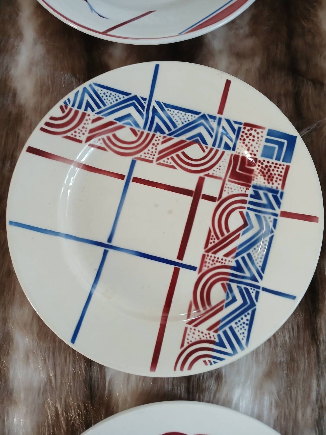 8 mismatched antique dinner plates