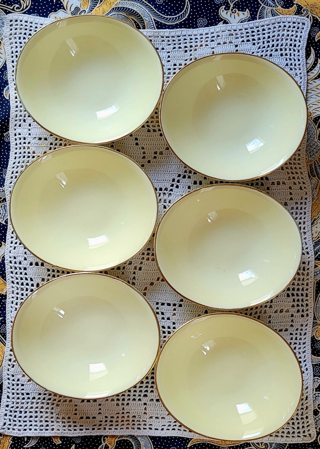 Set of 6 oval yellow hollow plates Salins model Tivoli