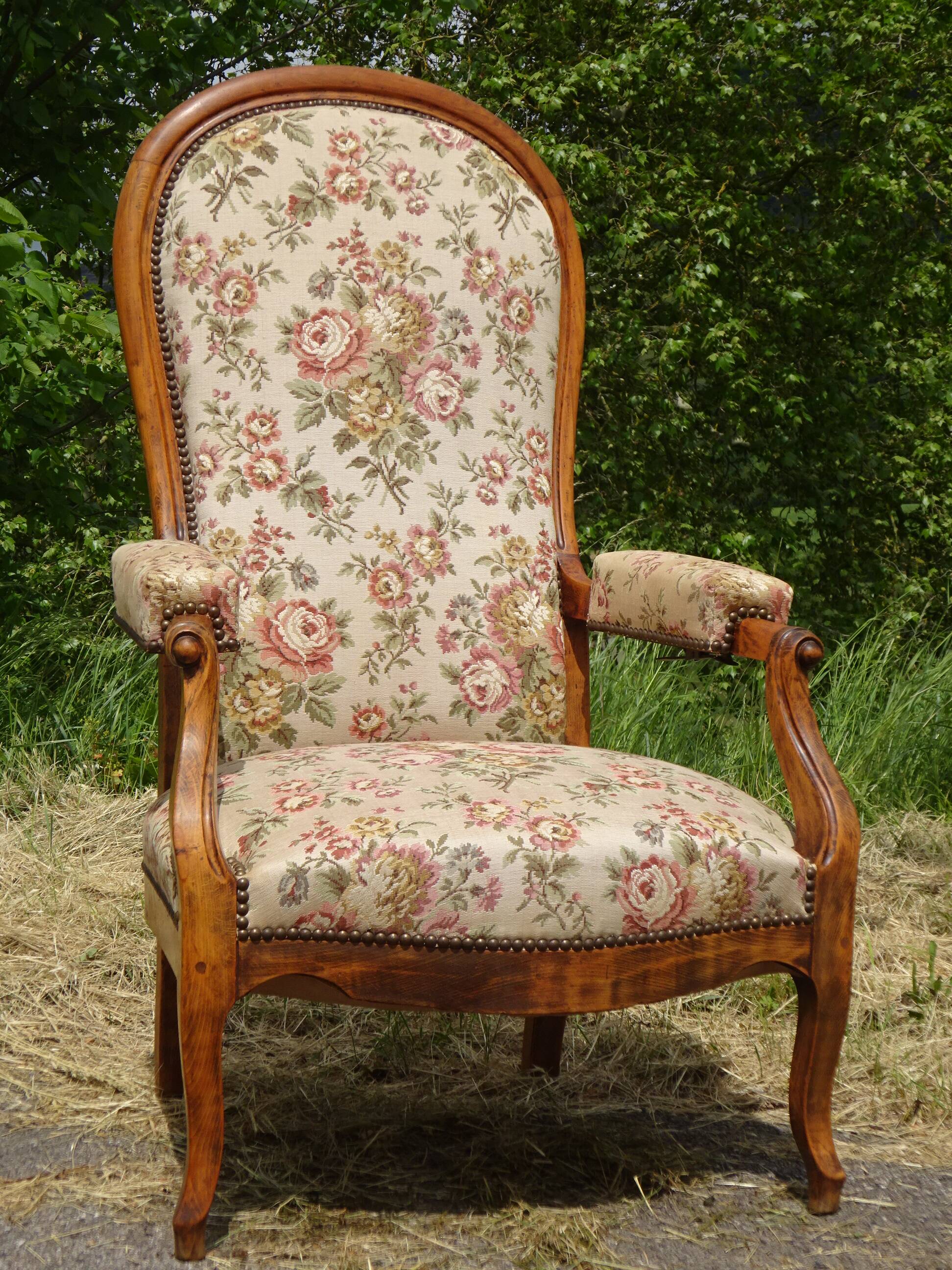 Antique Voltaire armchair with 4-position reclining backrest