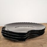 Black glass plates - Scallop