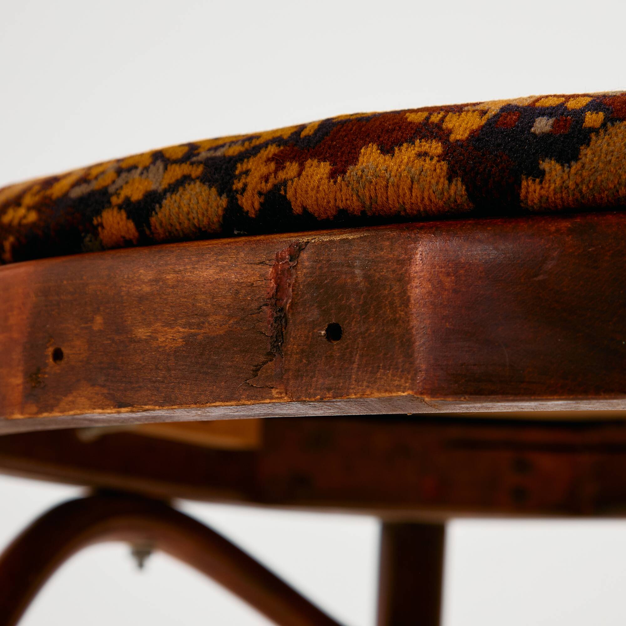 MK11364 Fauteuil en hêtre