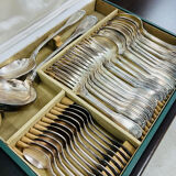 Silver metal housewife comprising 38 christofle pieces, model vendome coquille