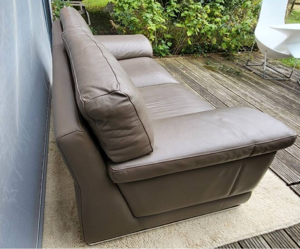 Crozatier leather lounge sofa