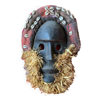 Ancient ceremonial mask ivory coast