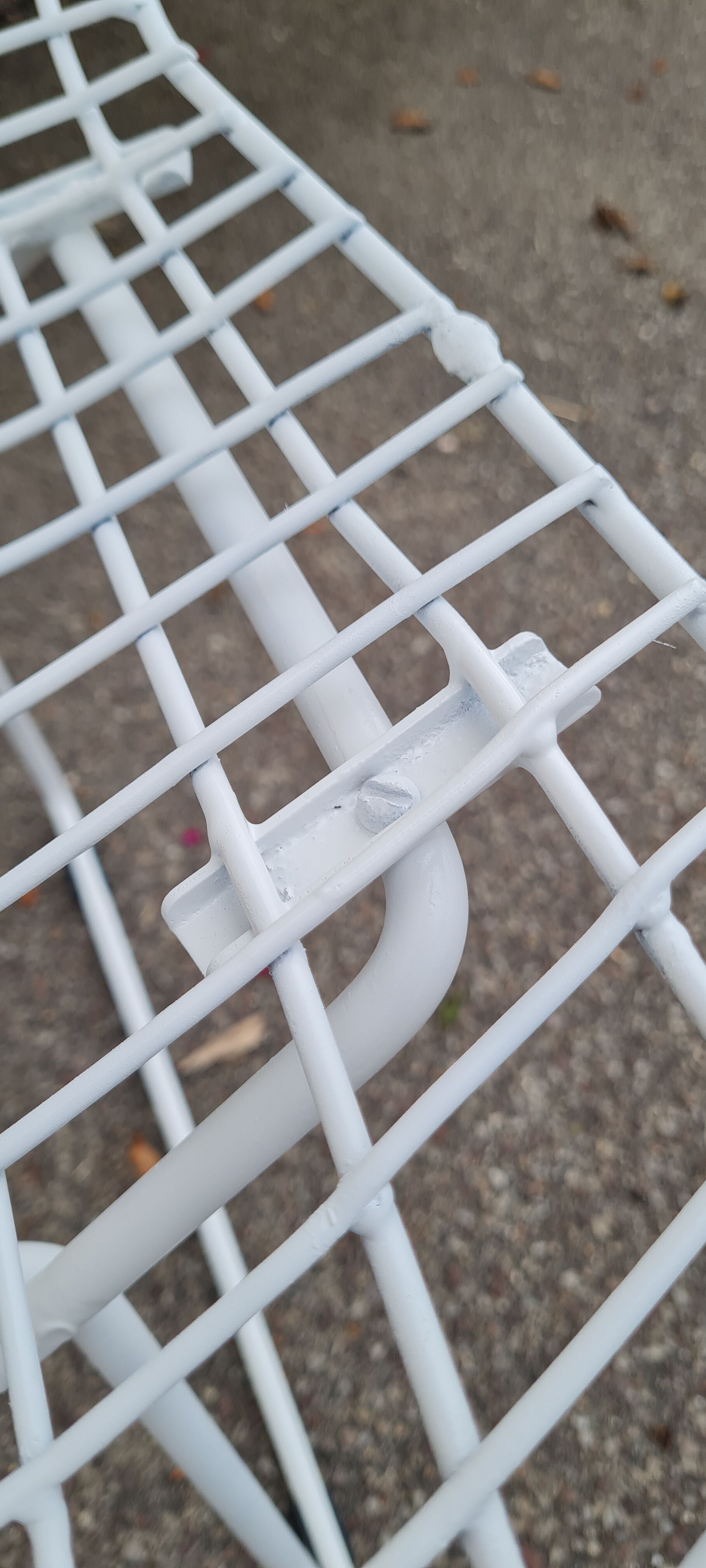 Chair wire by Harry Bertoia