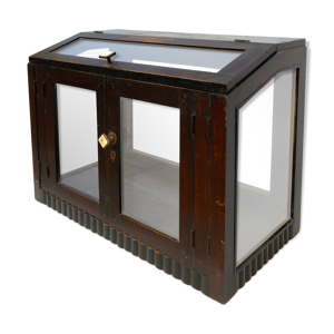 vitrine en bois